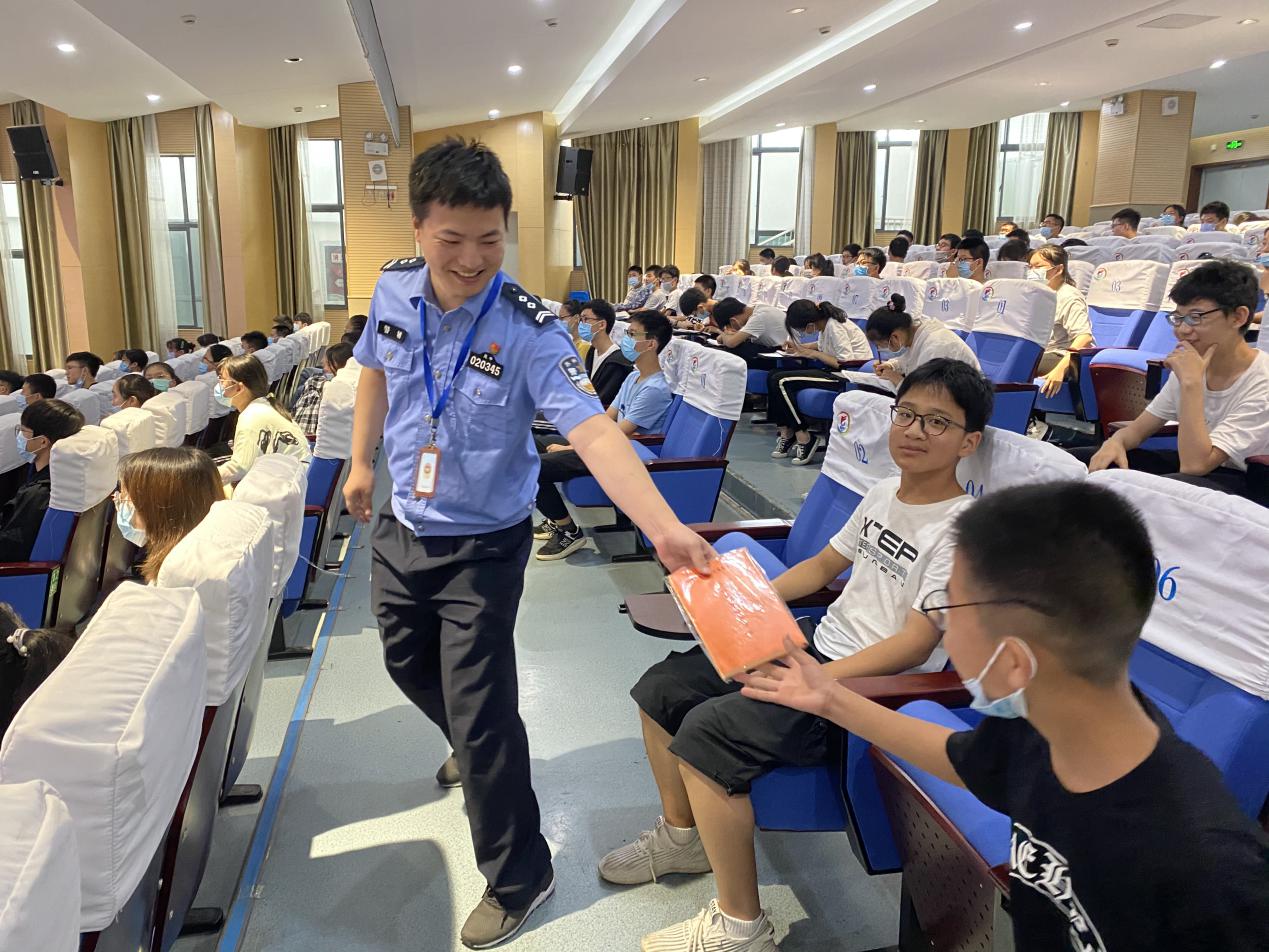 8895b9978d9b4fa1870c0c8f71be0558.Jpeg 8895b9978d9b4fa1870c0c8f71be0558.Jpeg