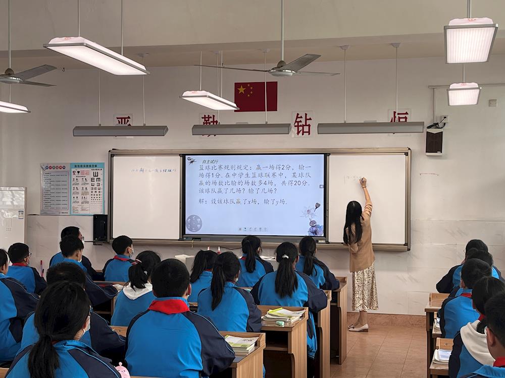 8d0a37d094fb45f6804b1aef8aa17401.jpg 8d0a37d094fb45f6804b1aef8aa17401.jpg