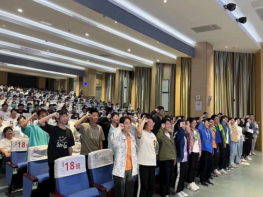 1ffb8999dccf4924af08e1fba5ffffb2.jpg 1ffb8999dccf4924af08e1fba5ffffb2.jpg