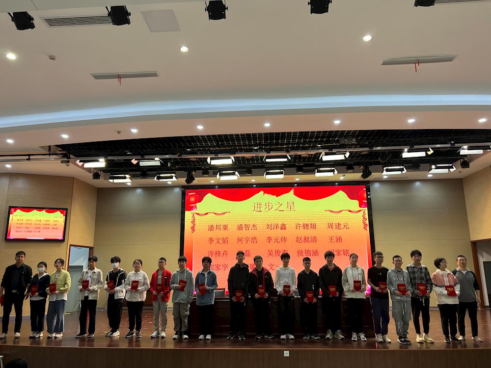 95e500575b7242209480f48ff87175fc.jpg 95e500575b7242209480f48ff87175fc.jpg