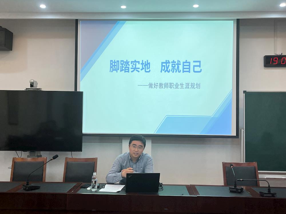 48b135795dfe4909bf1a1ad838dfe39b.jpg 48b135795dfe4909bf1a1ad838dfe39b.jpg