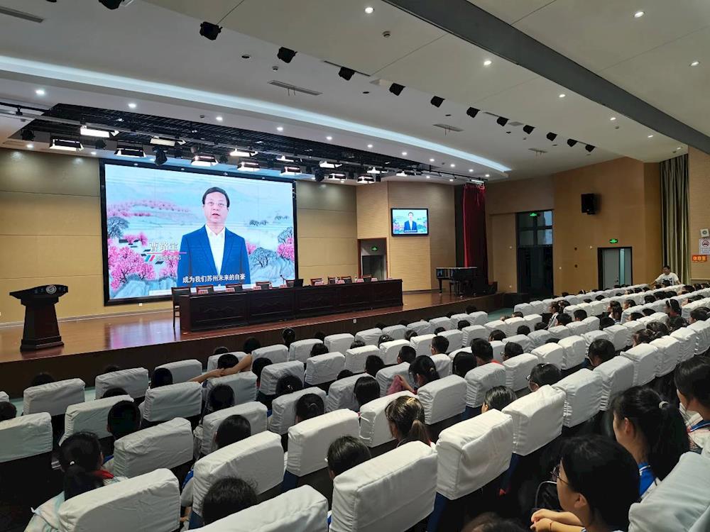 b3bc5cfedd1147d99bc7b40c3e3a72cc.jpg b3bc5cfedd1147d99bc7b40c3e3a72cc.jpg