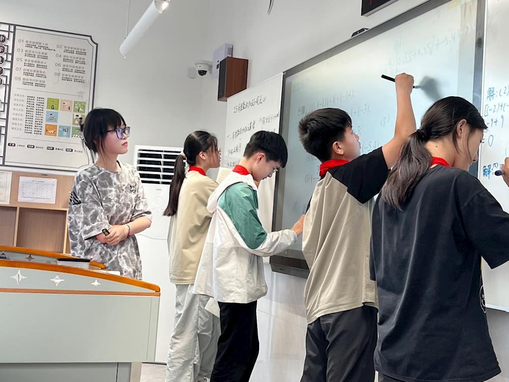 913e65e22a454c278f77385964e685b6.jpg 913e65e22a454c278f77385964e685b6.jpg