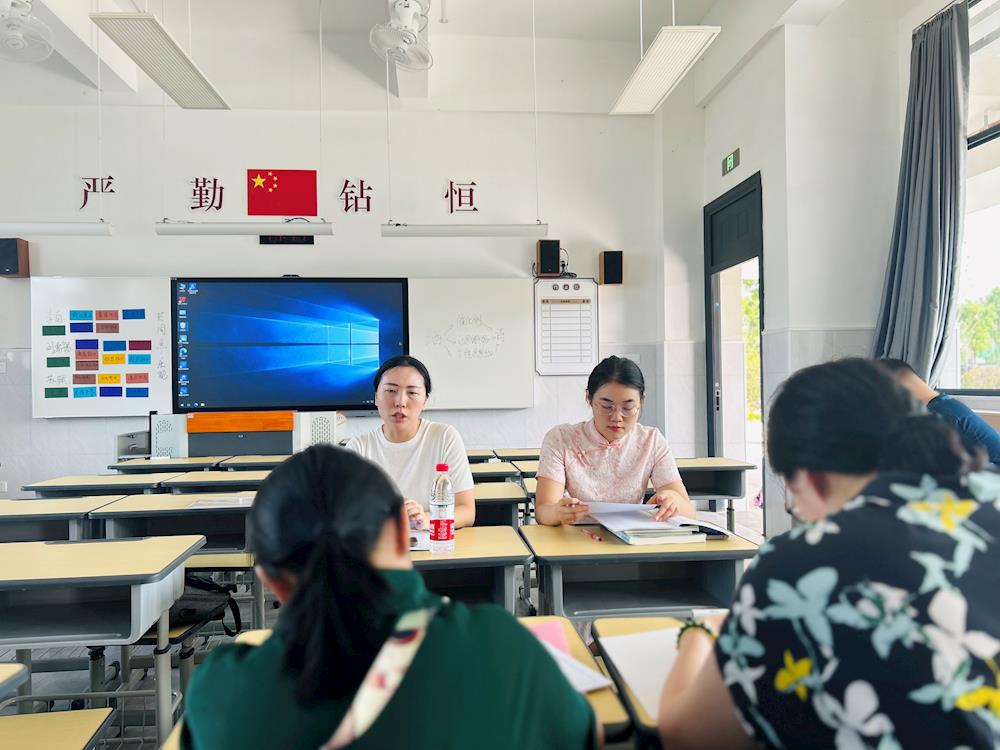 7f92264a0eff43c491dab61e311c8b05.JPG 7f92264a0eff43c491dab61e311c8b05.JPG