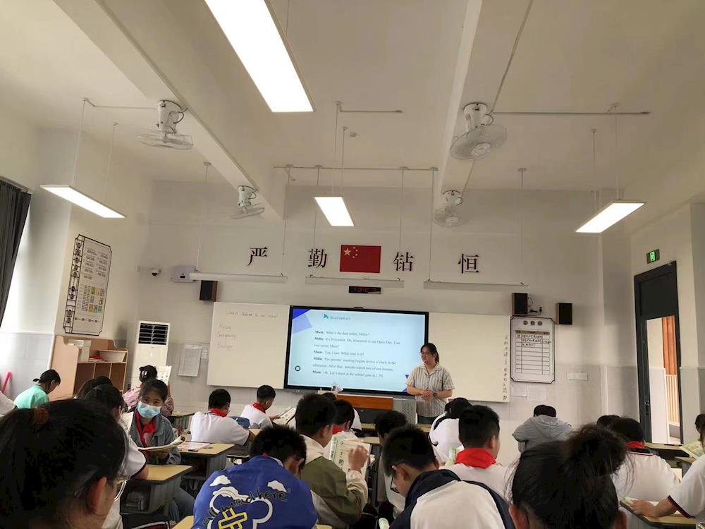 78c7eb69e6834ead991499e9184f91dc.jpg 78c7eb69e6834ead991499e9184f91dc.jpg