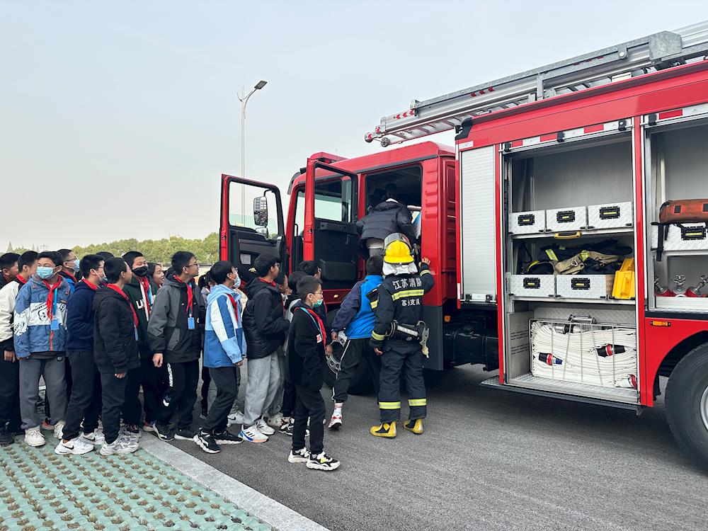 5f52b583a02a4cd8b37ef79bcc66ea7a.jpg 5f52b583a02a4cd8b37ef79bcc66ea7a.jpg