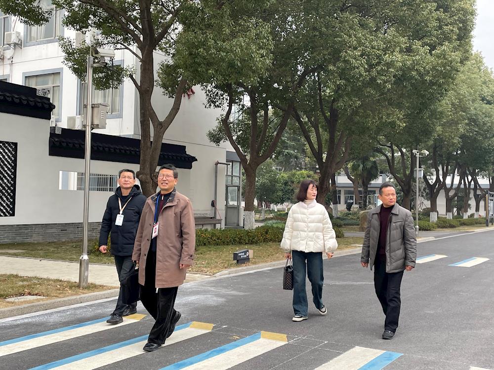 bb4c2a5637cf473e99c0fbca1251f3a0.jpg bb4c2a5637cf473e99c0fbca1251f3a0.jpg