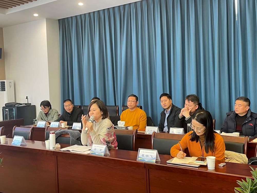 eae43c5a069b4f84b081508bc483e940.JPG eae43c5a069b4f84b081508bc483e940.JPG