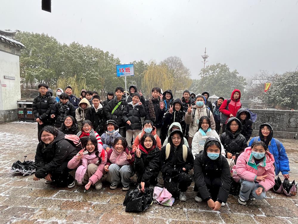 4b3f5b05e4054cf19a6270a303821422.jpg 4b3f5b05e4054cf19a6270a303821422.jpg