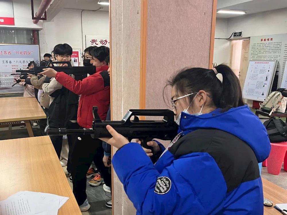 5f082ed3226347b1aa025fa238cfd30d.jpg 5f082ed3226347b1aa025fa238cfd30d.jpg