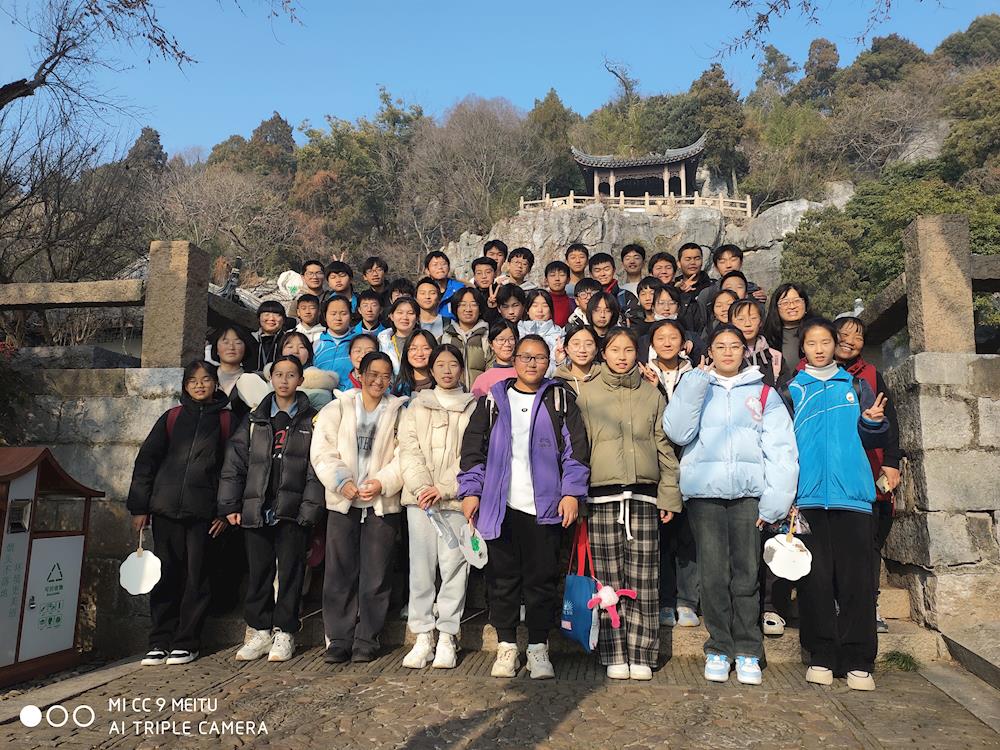 fd3f5fb22f9f475883603a79baf31739.jpg fd3f5fb22f9f475883603a79baf31739.jpg