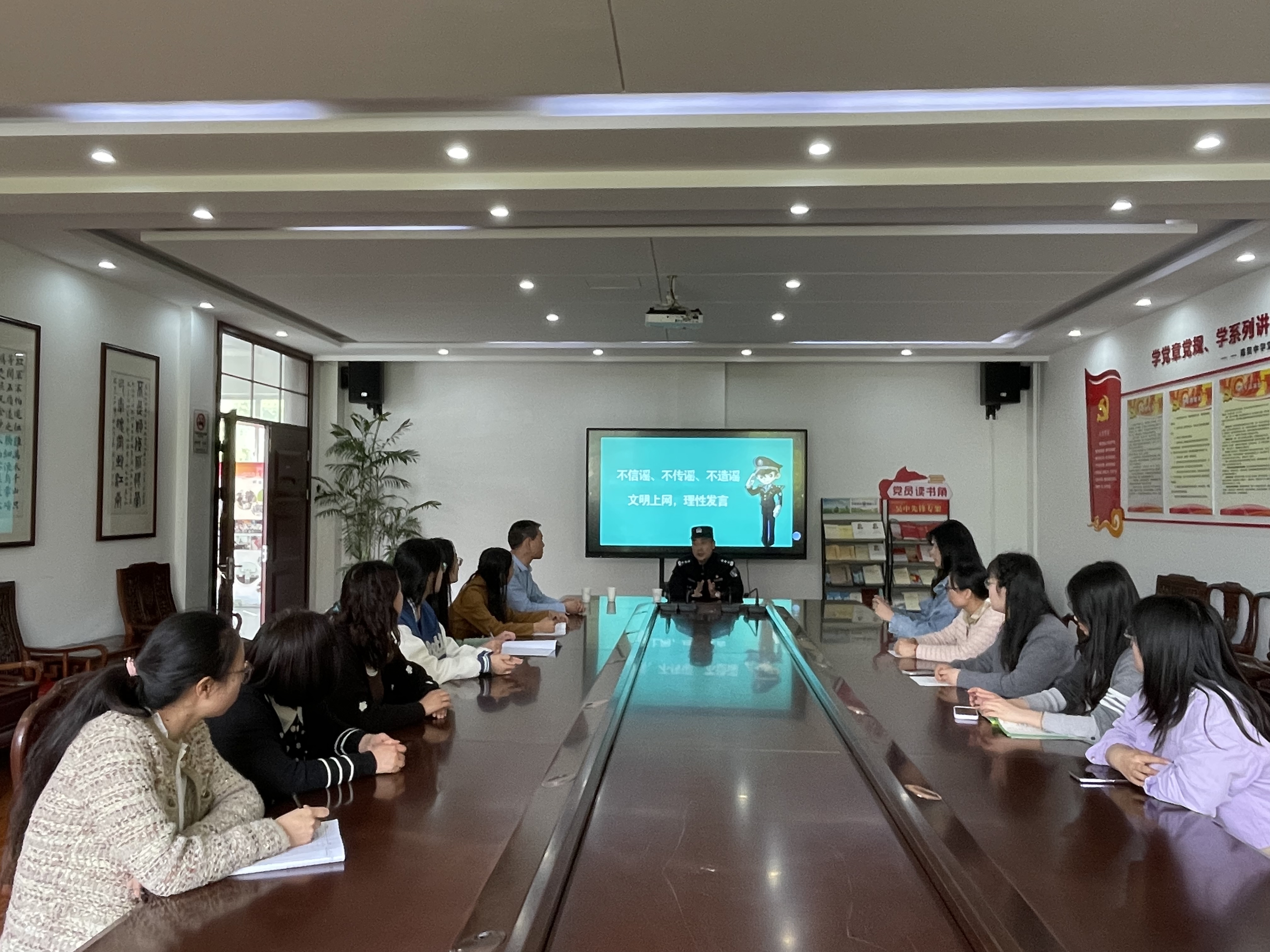 20e6881d77650d43c88b23abcd6cf22